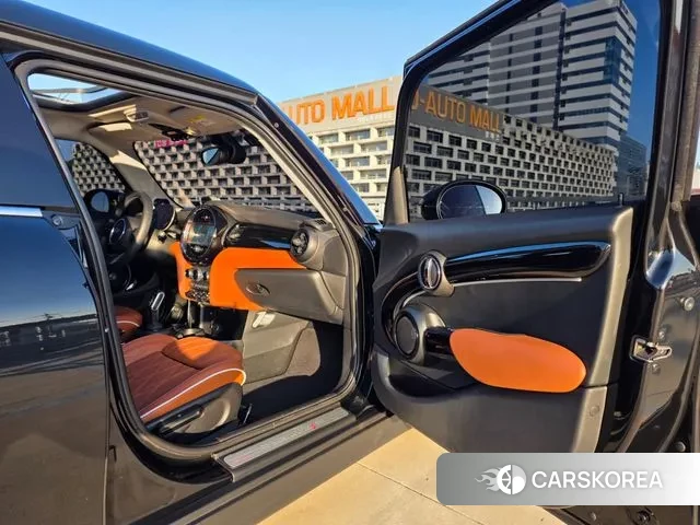 Mini Cooper S id 3629708 из Кореи 7