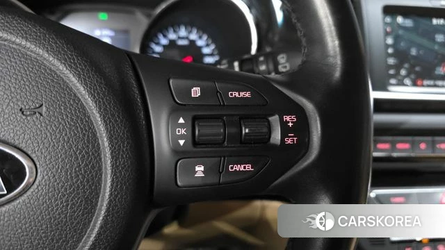 Kia The New Carnival id 4356992 из Кореи 7