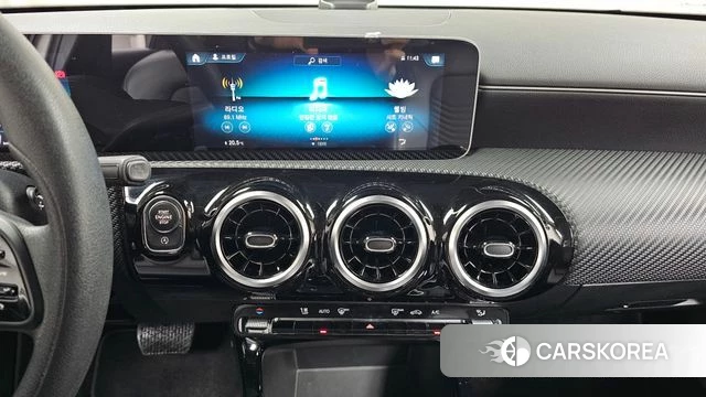 Mercedes-Benz A-Class W177 id 3795503 из Кореи 7