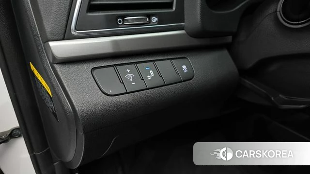Hyundai Avante AD id 4417251 из Кореи 7