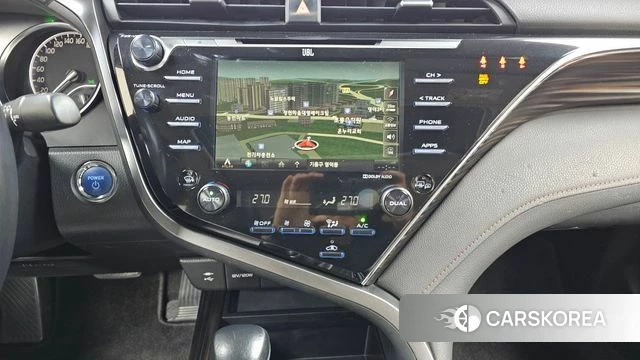 Toyota Camry (XV70) id 3796344 из Кореи 7