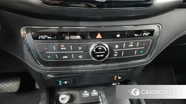 Ssangyong The New Rexton Sport id 3897332 из Кореи 7