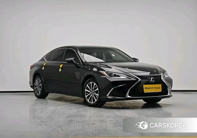 Lexus ES id 4290479 из Китая 7