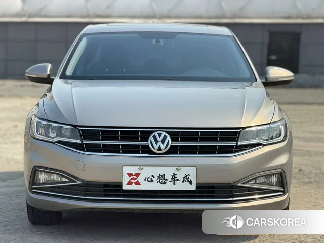 Volkswagen Bora id 3863623 из Китая 7