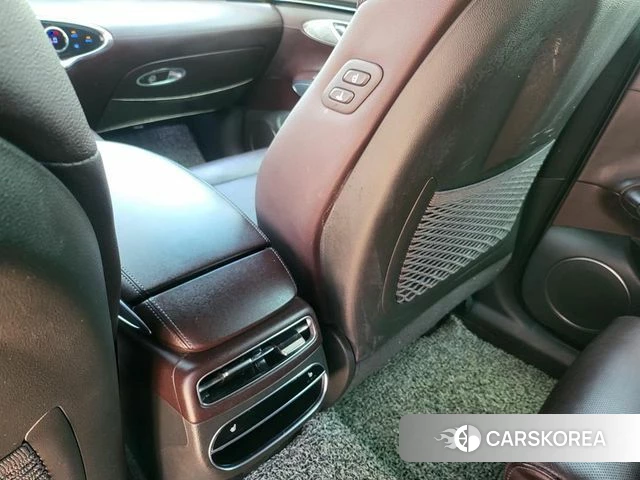 Genesis GV70 id 3941384 из Кореи 7