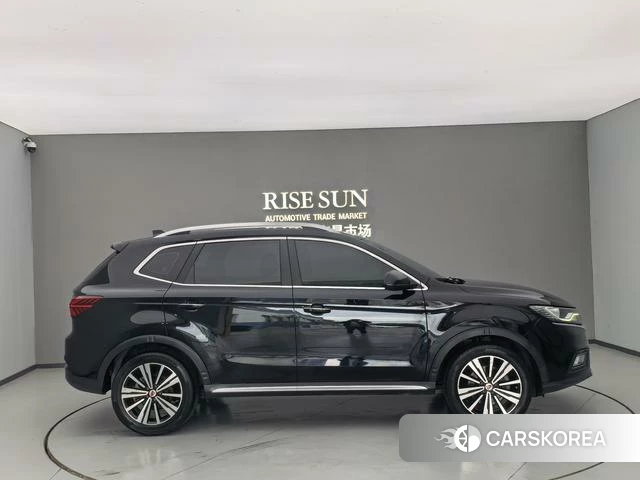 Roewe RX5 id 4213650 из Китая 7