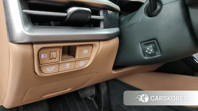 Hyundai Grandeur Hybrid (GN7) id 3883697 из Кореи 7
