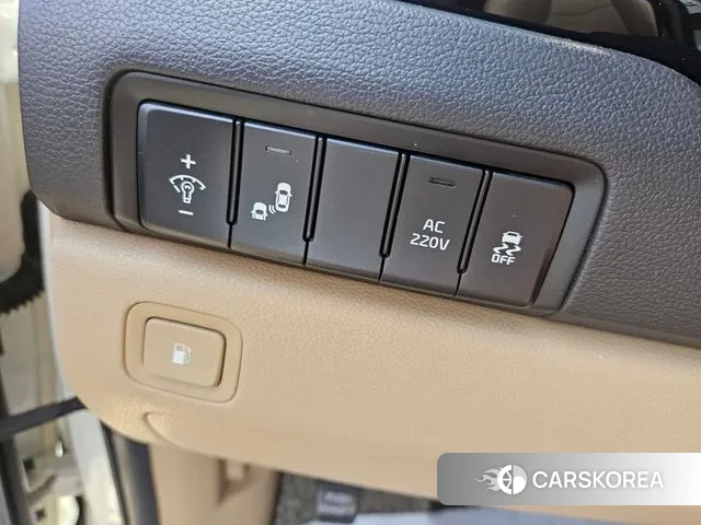 Kia All New Carnival id 3403285 из Кореи 7