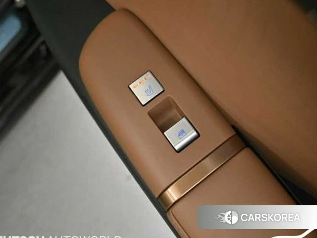 Hyundai Grandeur Hybrid (GN7) id 4485637 из Кореи 7