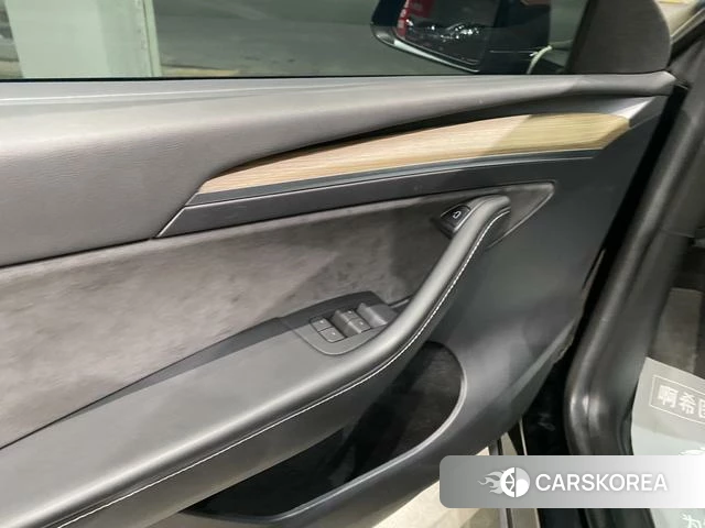 Tesla Model Y id 4182695 из Китая 7