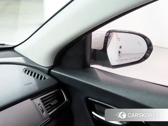 Kia Niro EV id 3448601 из Кореи 7