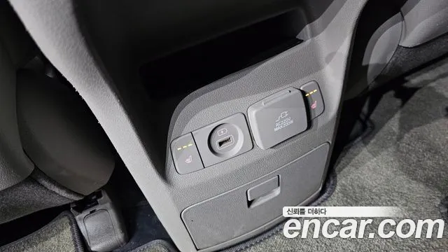 Kia The New Carnival id 2635415 из Кореи 7