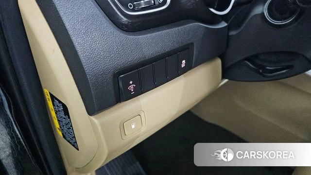 Kia The New Carnival id 4496322 из Кореи 7