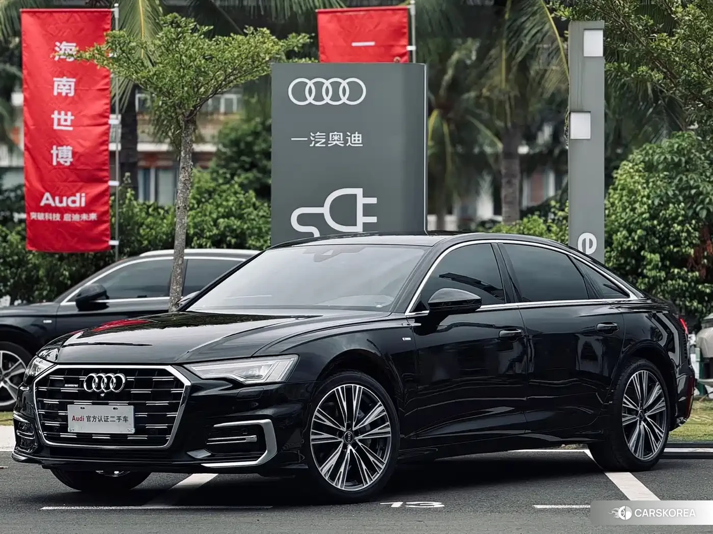 Audi A6L id 4559830 из Китая 7