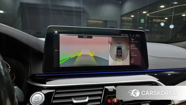 BMW 5 Series (G30) id 3827640 из Кореи 7