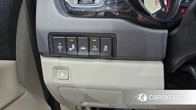 Kia The New Carnival id 4485837 из Кореи 7