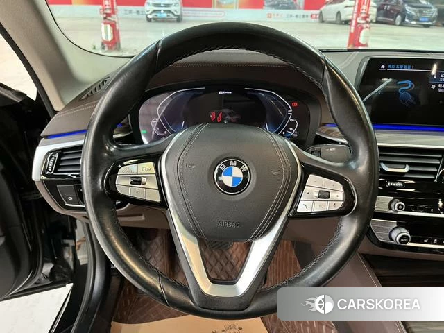 BMW 5 series PHEV id 4261479 из Китая 7