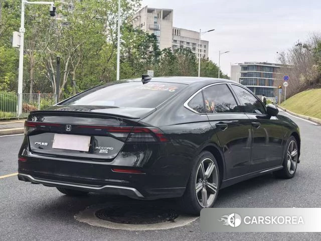 Honda Accord id 4297713 из Китая 7