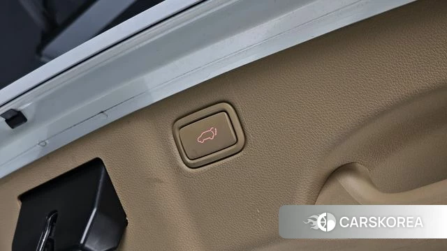 Kia The New Carnival id 4552063 из Кореи 7
