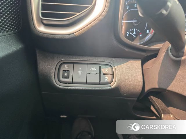 Hyundai Venue id 4475905 из Кореи 7