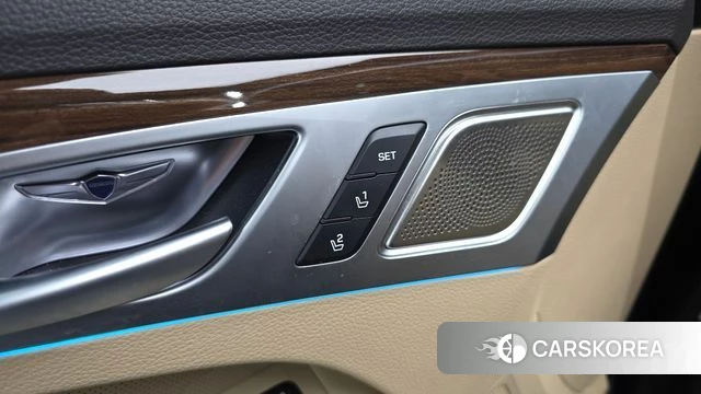 Genesis G80 id 3942997 из Кореи 7