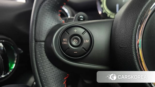 Mini Cooper S id 4836379 из Кореи 7