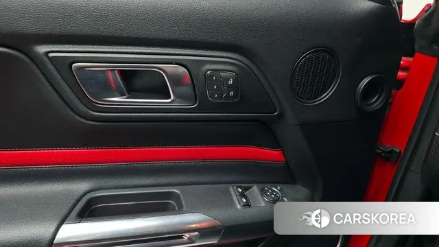 Ford Mustang id 3380309 из Кореи 7