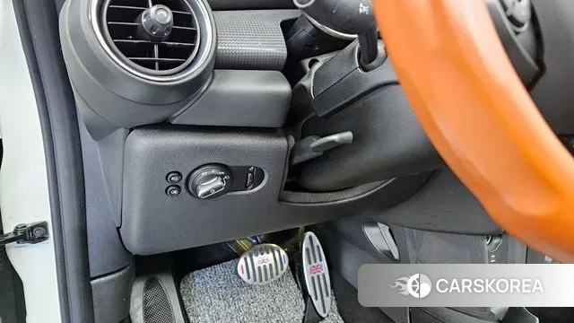 Mini Cooper Convertible id 3443946 из Кореи 7