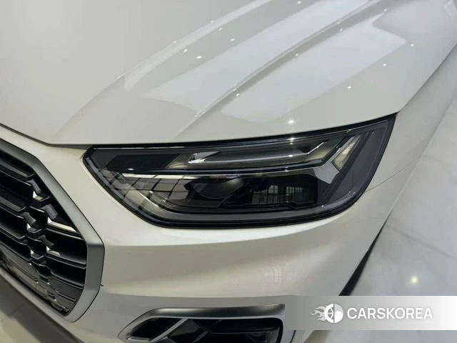 Audi Q5L id 4277060 из Китая 7