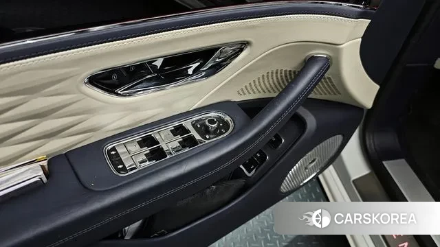 Bentley Flying Spur 3rd Generation id 3508932 из Кореи 7