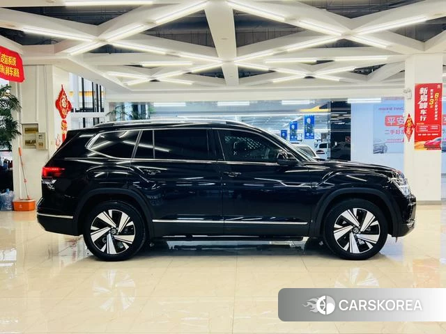 Volkswagen Tourang id 4278416 из Китая 7