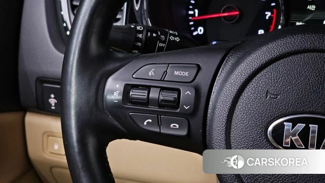 Kia The New Carnival id 4900682 из Кореи 7