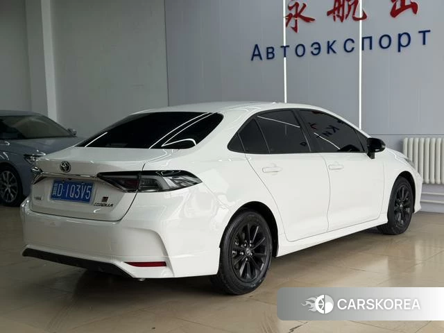 Toyota Corolla id 4387264 из Китая 7
