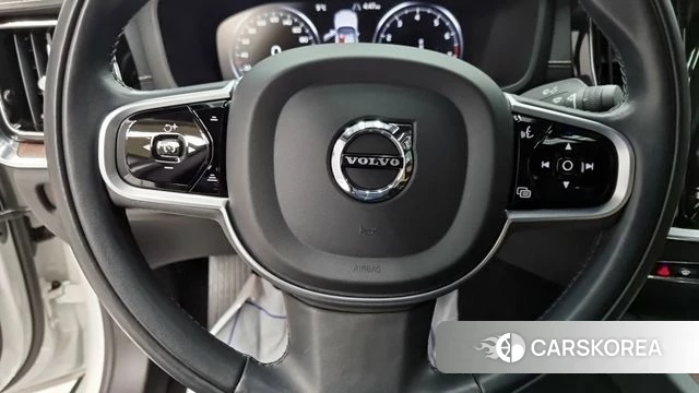 Volvo S60 3rd generation id 4683486 из Кореи 7