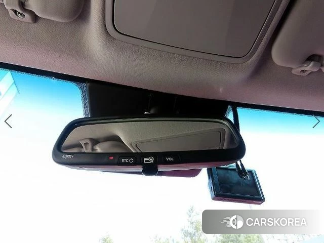 Kia Stonic id 3845324 из Кореи 7