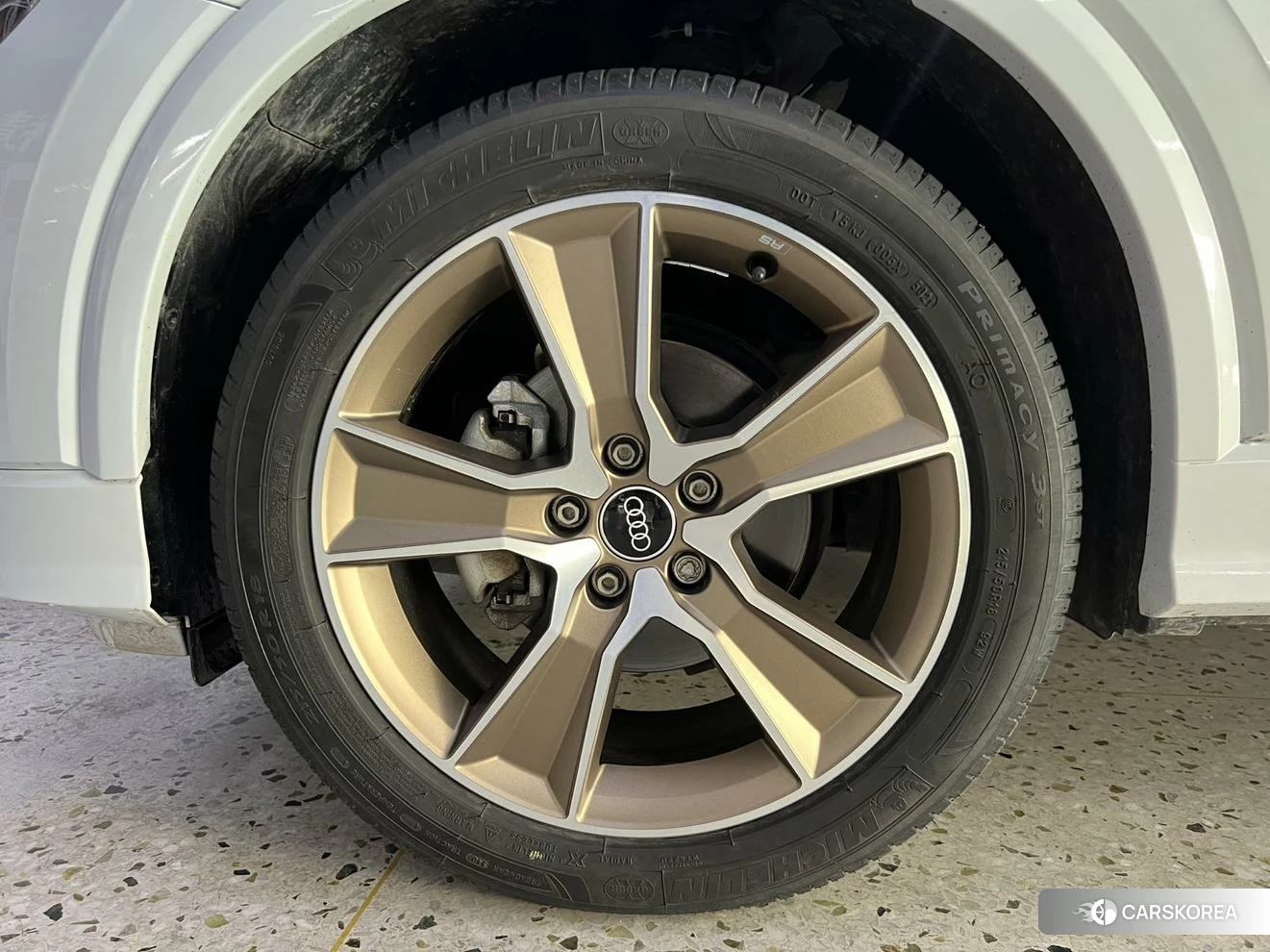 Audi Q2L id 4513437 из Китая 7