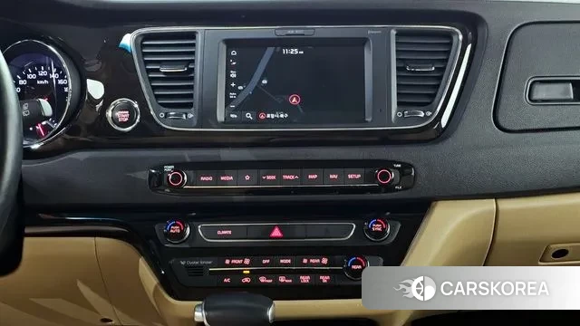 Kia The New Carnival id 2523330 из Кореи 7