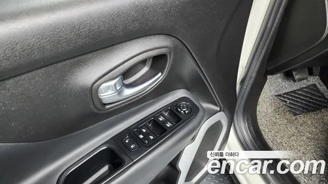 Jeep Renegade id 2798012 из Кореи 7