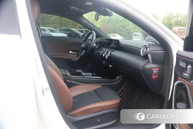 Mercedes-Benz Class A id 4359413 из Китая 7