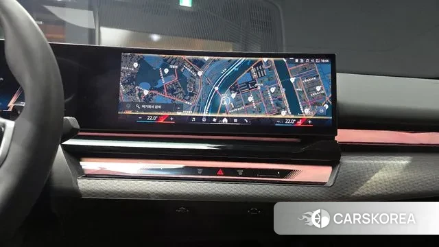 BMW 5 Series (G60) id 3644371 из Кореи 7