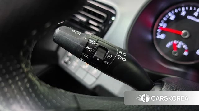 Kia Stonic id 4765475 из Кореи 7