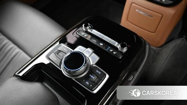 Genesis G90 id 3852675 из Кореи 7