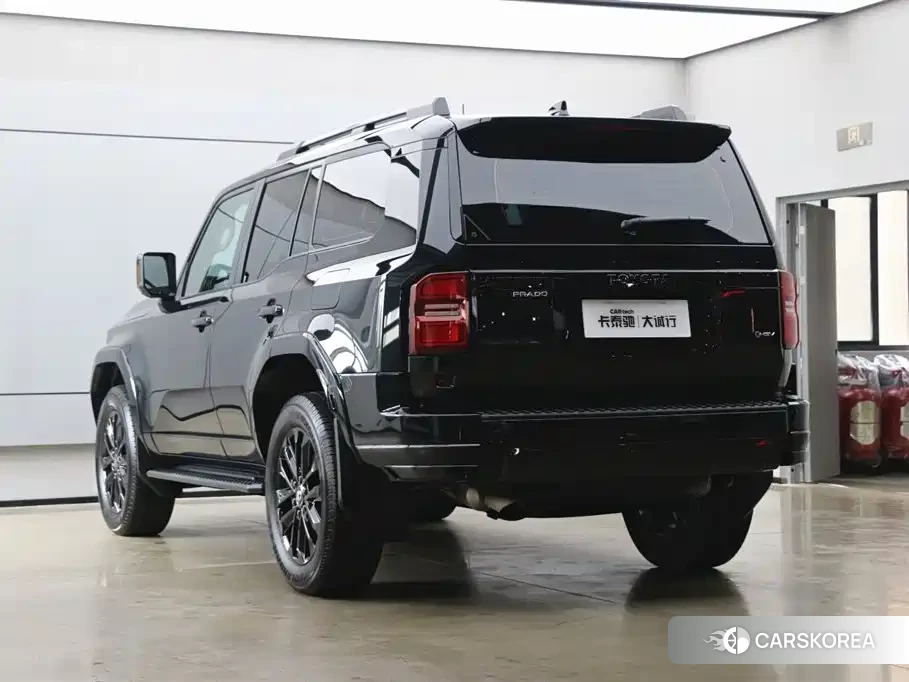Toyota Land Cruiser id 4547525 из Китая 7