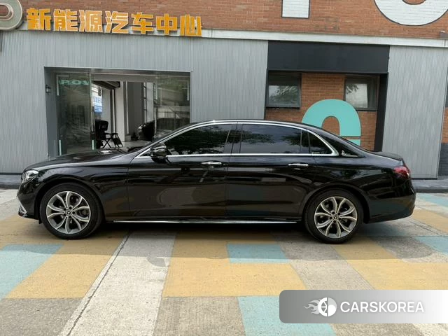 Mercedes-Benz E-class id 4393967 из Китая 7