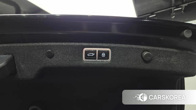 Hyundai Grandeur Hybrid (GN7) id 4292763 из Кореи 7