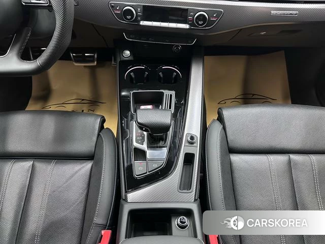 Audi A4L id 4278895 из Китая 7