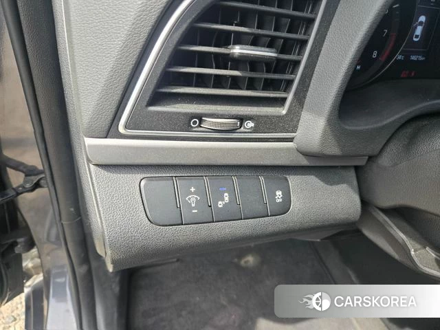 Hyundai Avante AD id 4557917 из Кореи 7