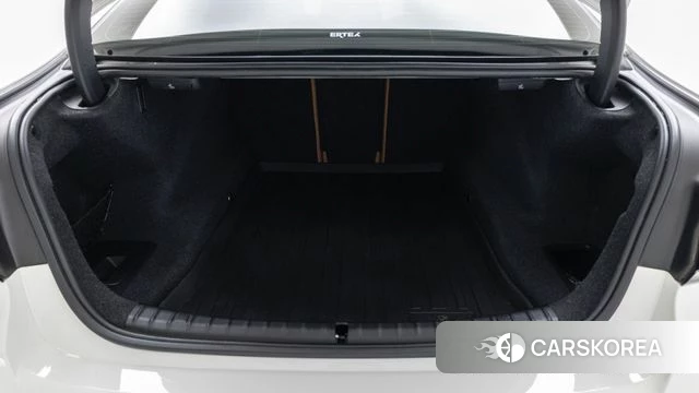 BMW 5 Series (G30) id 3866411 из Кореи 7