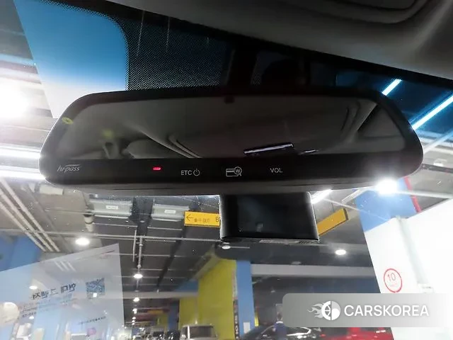 Hyundai Grandeur IG id 3045316 из Кореи 7