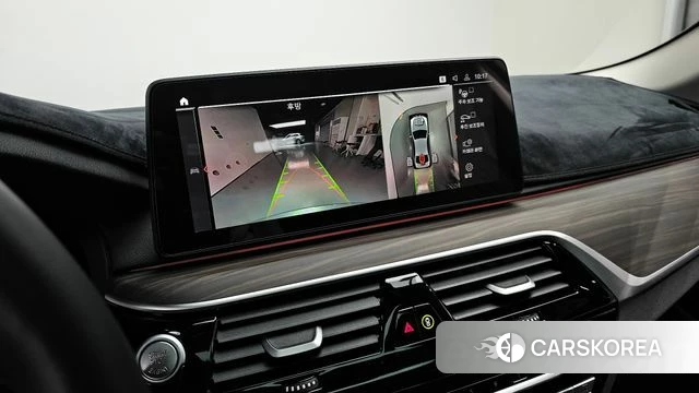 BMW 5 Series (G30) id 4494298 из Кореи 7